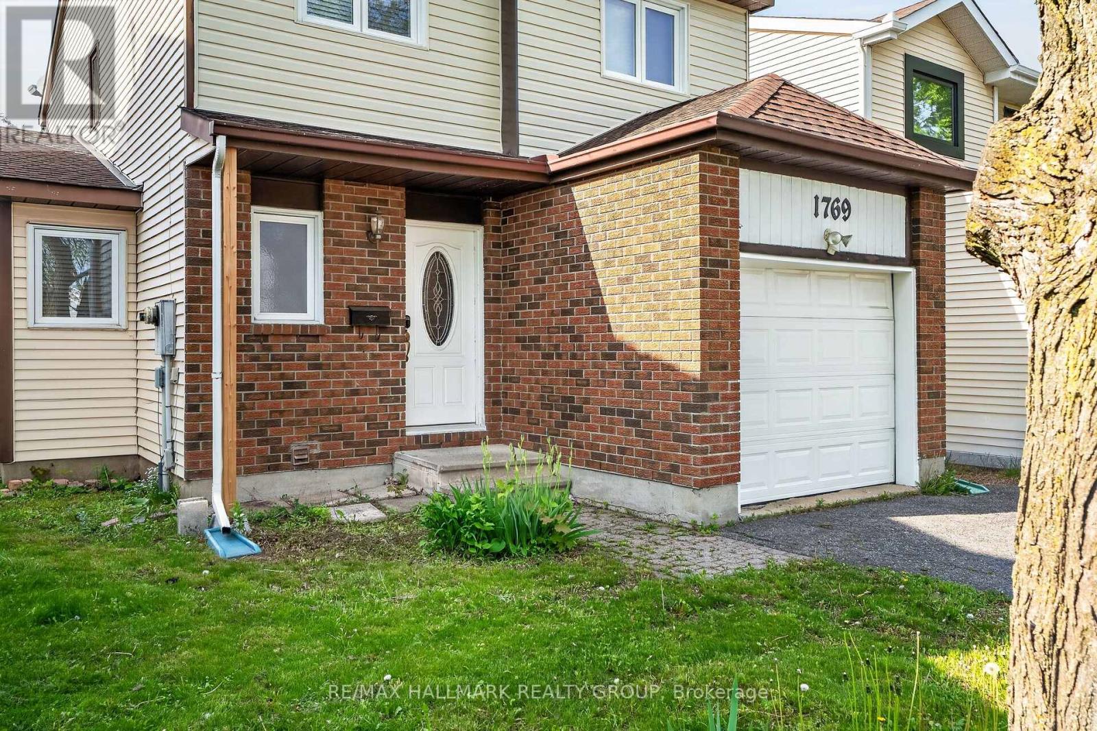 1769 Bromont Way, Ottawa, Ontario K1C 5K1 - Photo 3 - X13211662