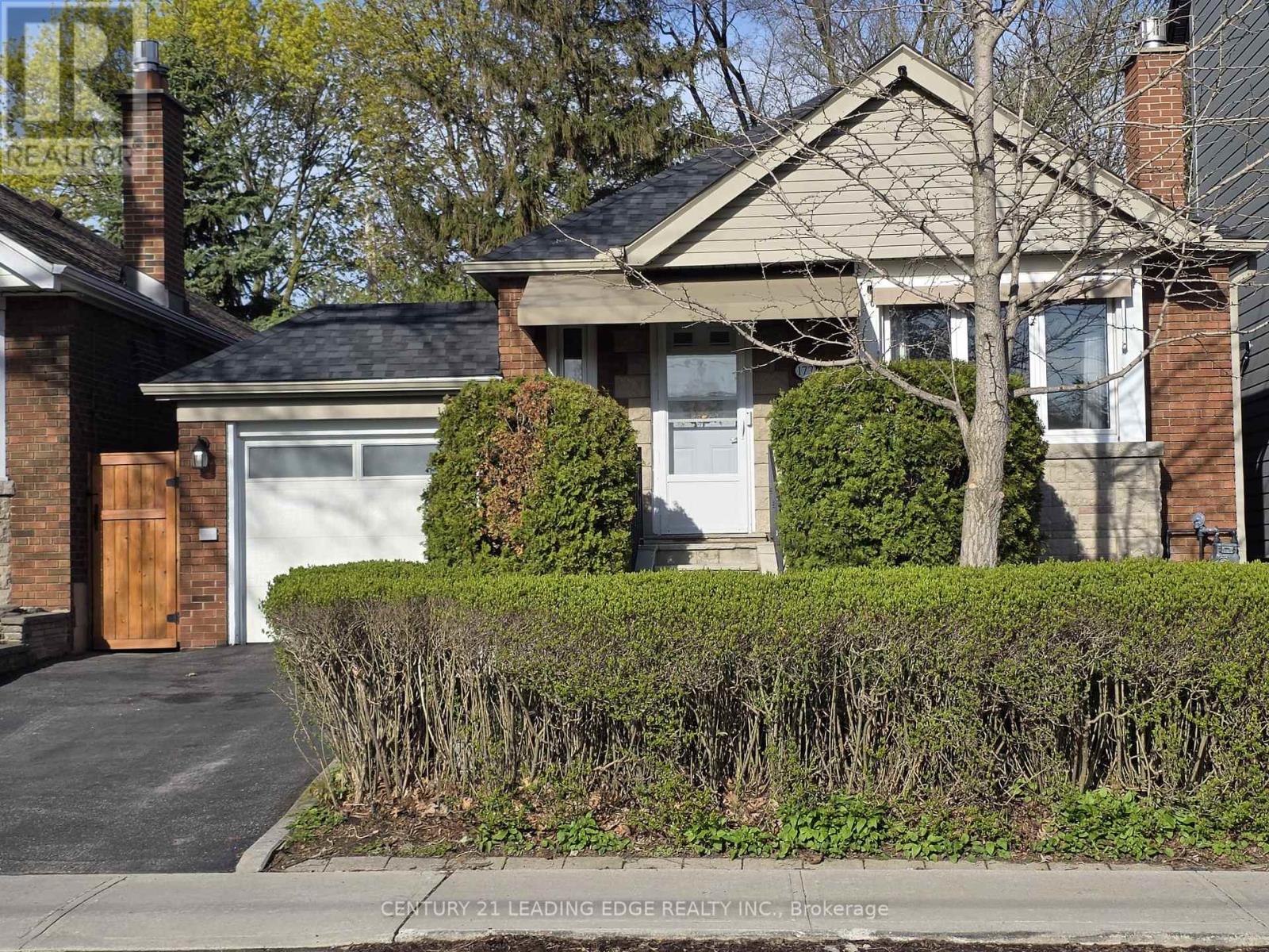 177 Fallingbrook Road, Toronto, Ontario  M1N 2V3 - Photo 1 - E13211548