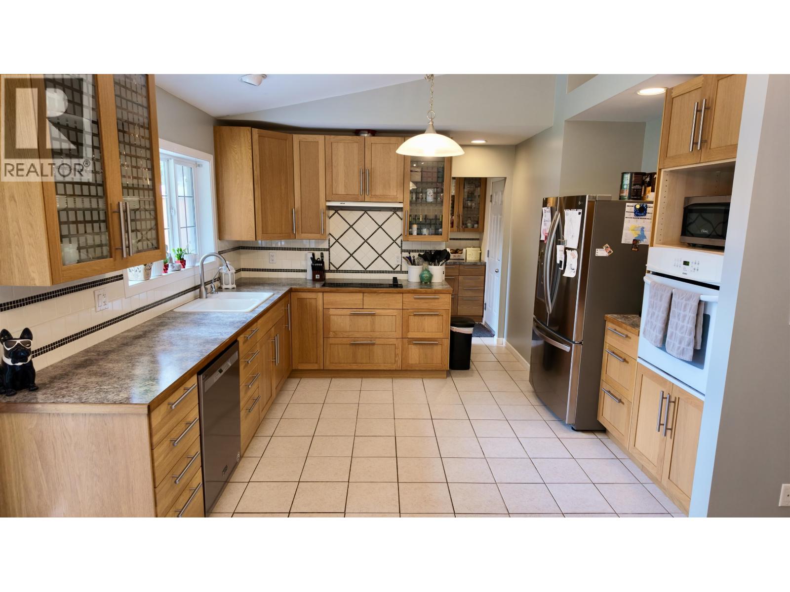 4838 Kitwanga Drive, 108 Mile Ranch, British Columbia  V0K 2Z0 - Photo 9 - R3129318