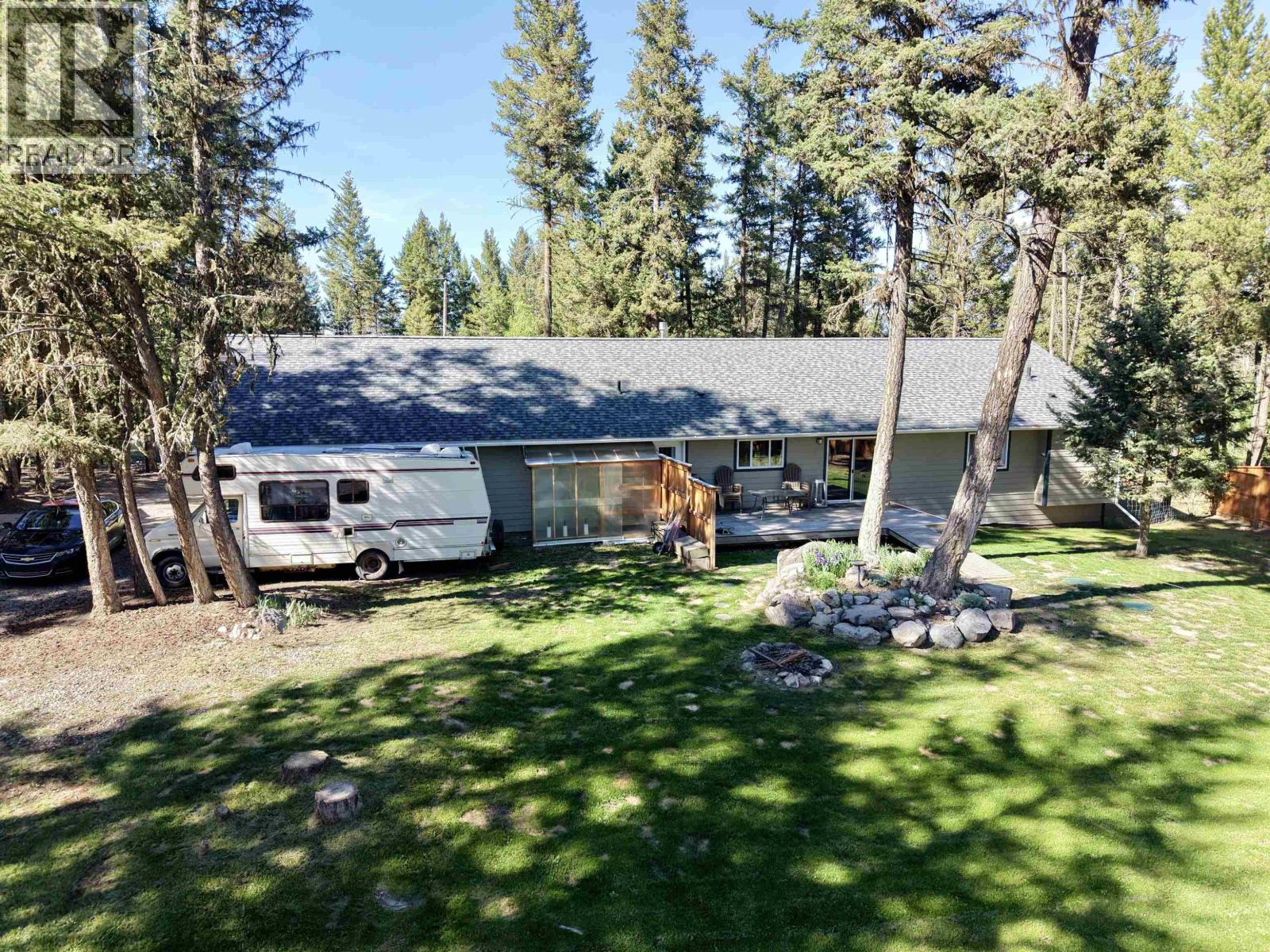 4838 Kitwanga Drive, 108 Mile Ranch, British Columbia  V0K 2Z0 - Photo 30 - R3129318