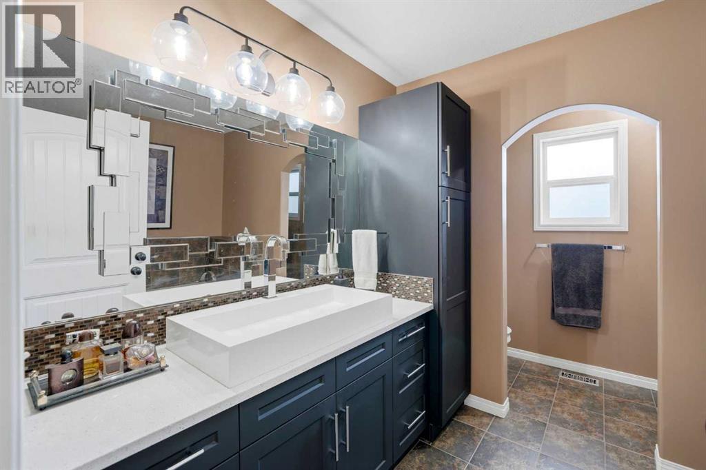 164 Hillcrest Boulevard, Strathmore, Alberta  T1P 0A3 - Photo 19 - A2313623