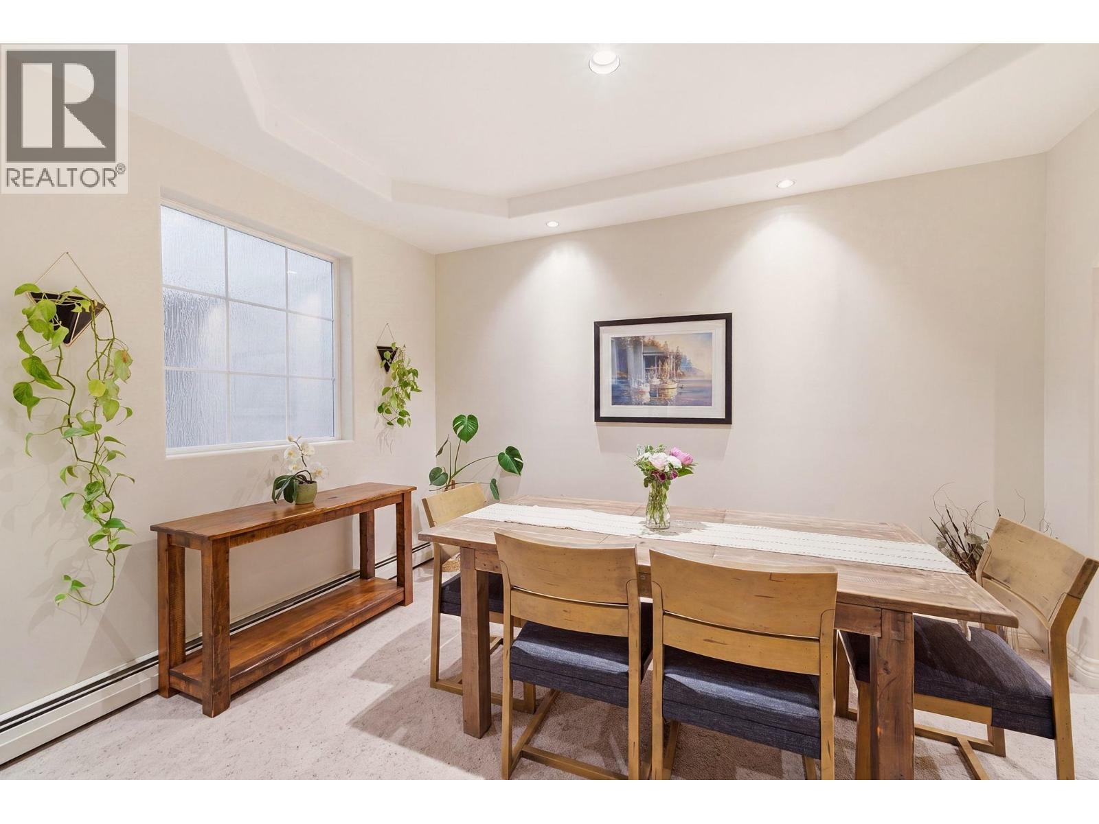4383 Cove Cliff Road, North Vancouver, British Columbia  V7G 1Z3 - Photo 6 - R3129077