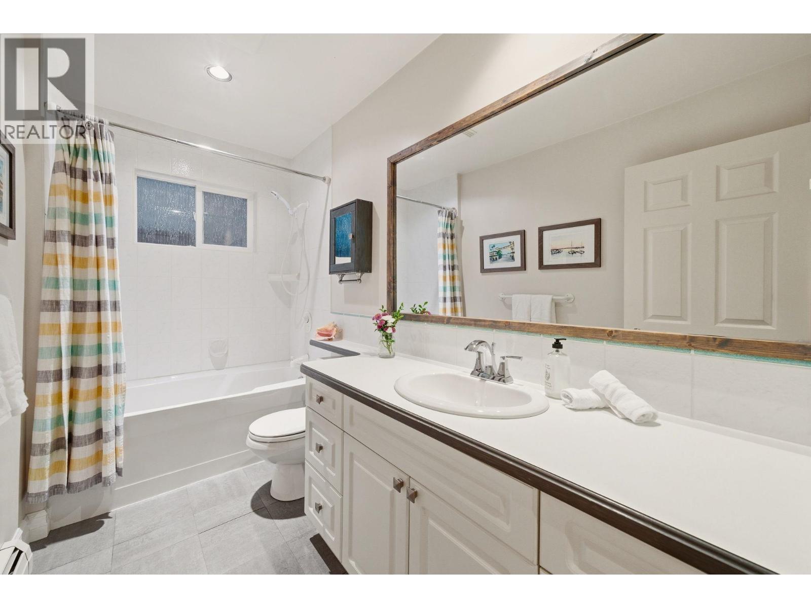 4383 Cove Cliff Road, North Vancouver, British Columbia  V7G 1Z3 - Photo 17 - R3129077
