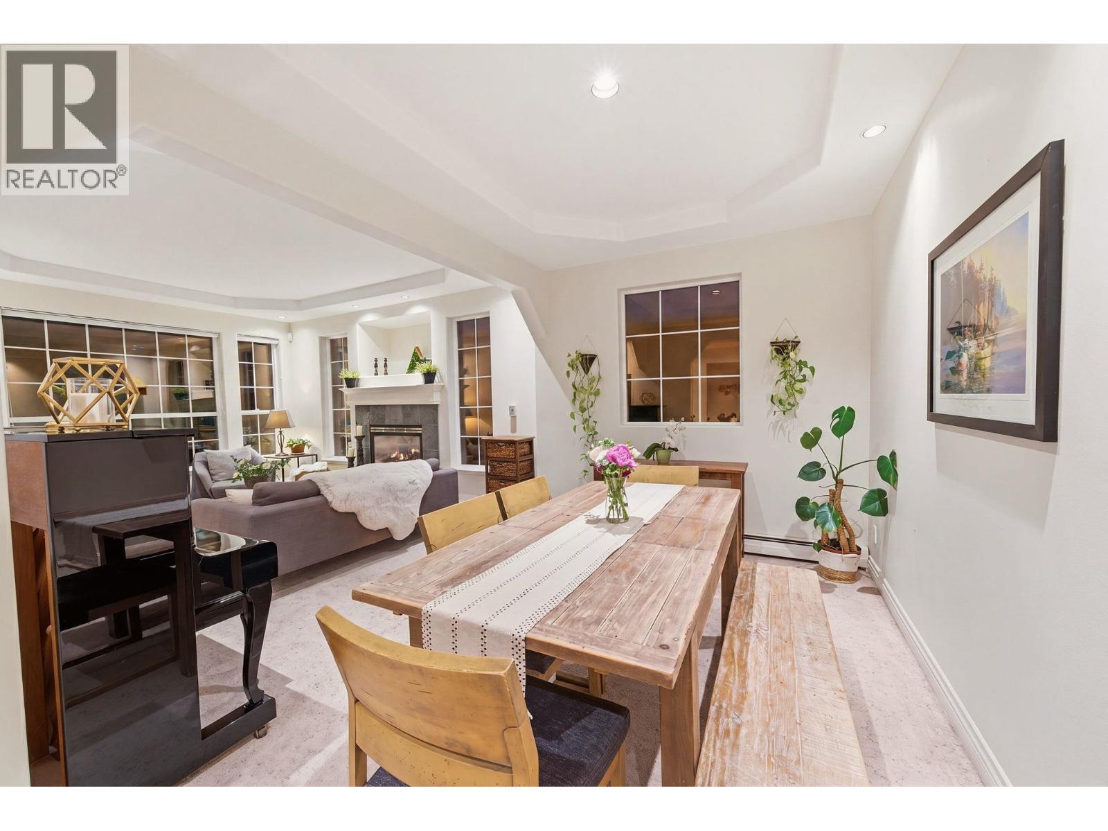 4383 Cove Cliff Road, North Vancouver, British Columbia  V7G 1Z3 - Photo 5 - R3129077