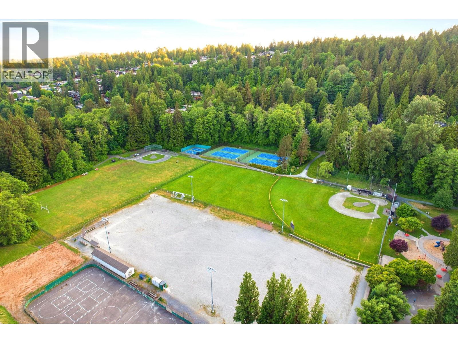 4383 Cove Cliff Road, North Vancouver, British Columbia  V7G 1Z3 - Photo 37 - R3129077