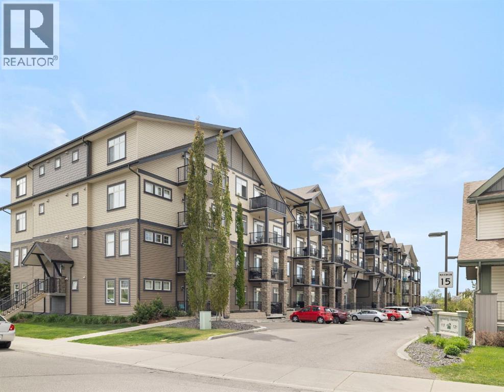 107, 117 Copperpond Common Se, Calgary, Alberta  T2Z 5E2 - Photo 4 - A2314769