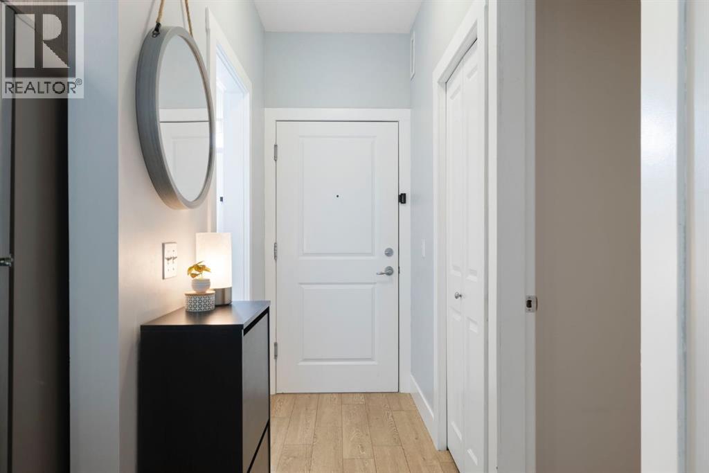 107, 117 Copperpond Common Se, Calgary, Alberta  T2Z 5E2 - Photo 6 - A2314769