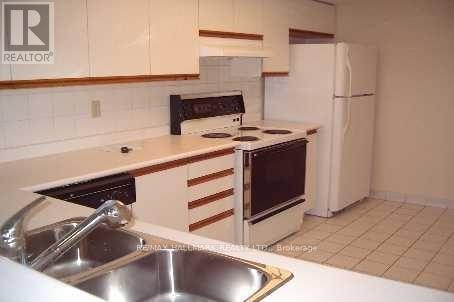 1024 - 7805 Bayview Avenue, Markham (Aileen-Willowbrook), Ontario  L3T 7N1 - Photo 5 - N13211564