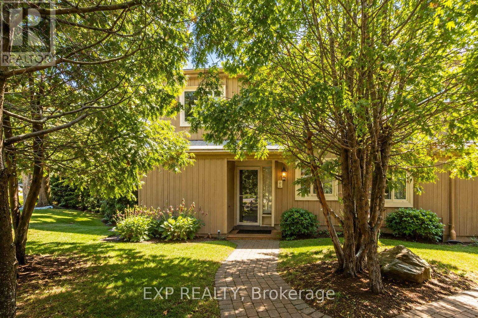 16 - 576 Oxbow Crescent, Collingwood, Ontario  L9Y 5B4 - Photo 2 - S13211556