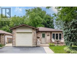 21 MAITLAND DRIVE, Barrie, Ontario
