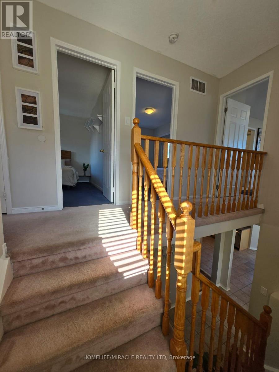 29 Nicholson Drive, Barrie (Ardagh), Ontario  L4N 8L7 - Photo 20 - S13211664