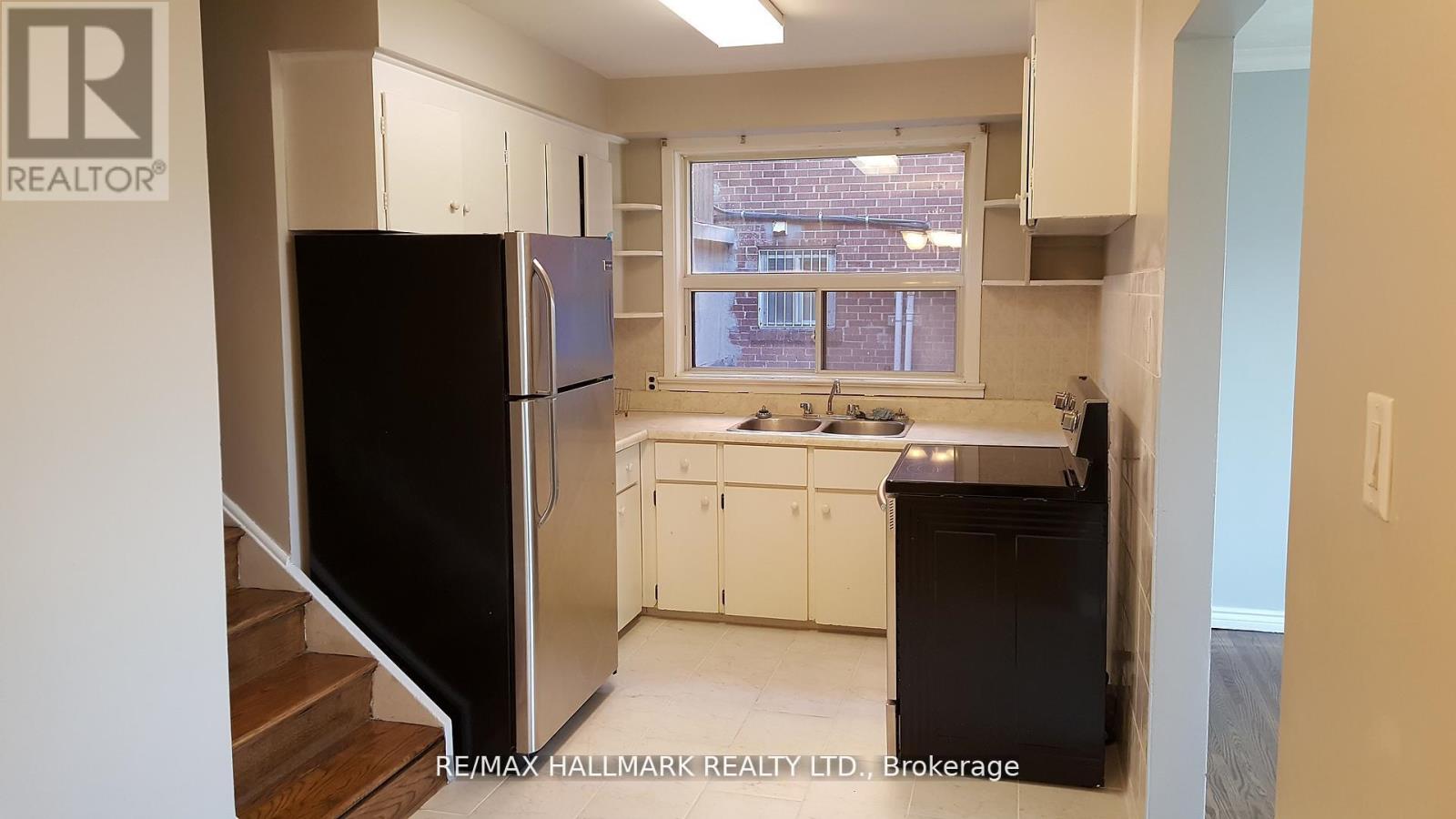 1268 Davenport Road, Toronto, Ontario  M6H 2G9 - Photo 11 - W13211574