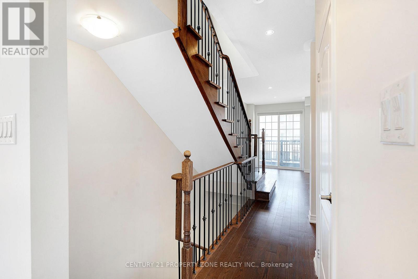 25 Hashmi Place, Brampton, Ontario  L6Y 0H8 - Photo 14 - W13211606