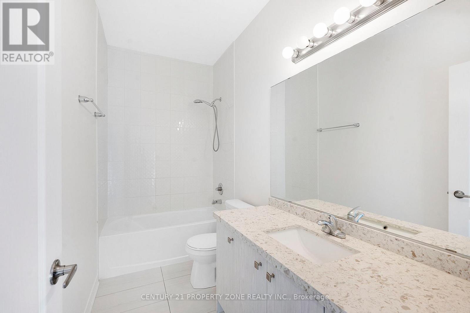 25 Hashmi Place, Brampton, Ontario  L6Y 0H8 - Photo 20 - W13211606