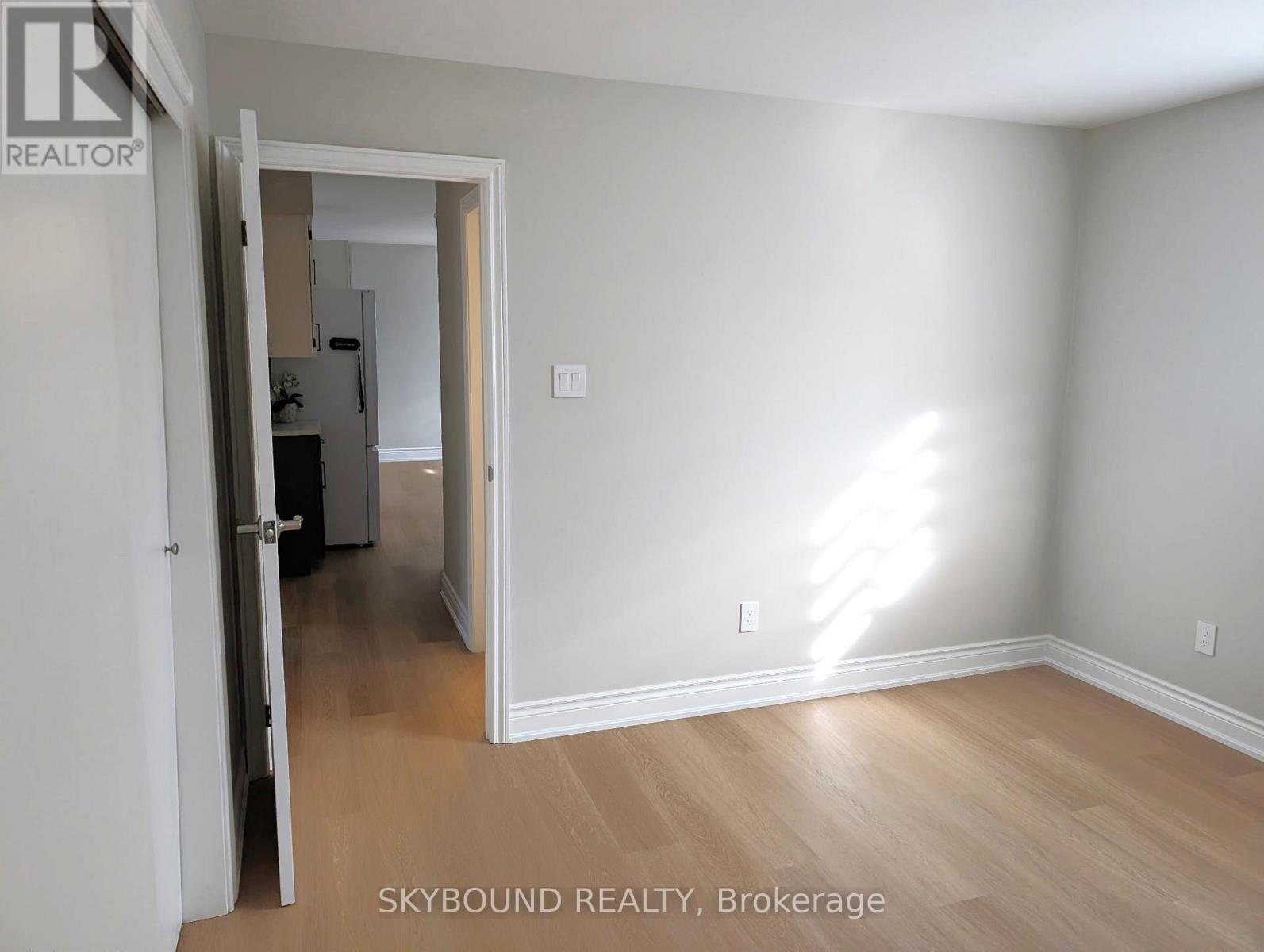 2 - 98 Barton Street, Milton, Ontario  L9T 1C9 - Photo 10 - W13211626