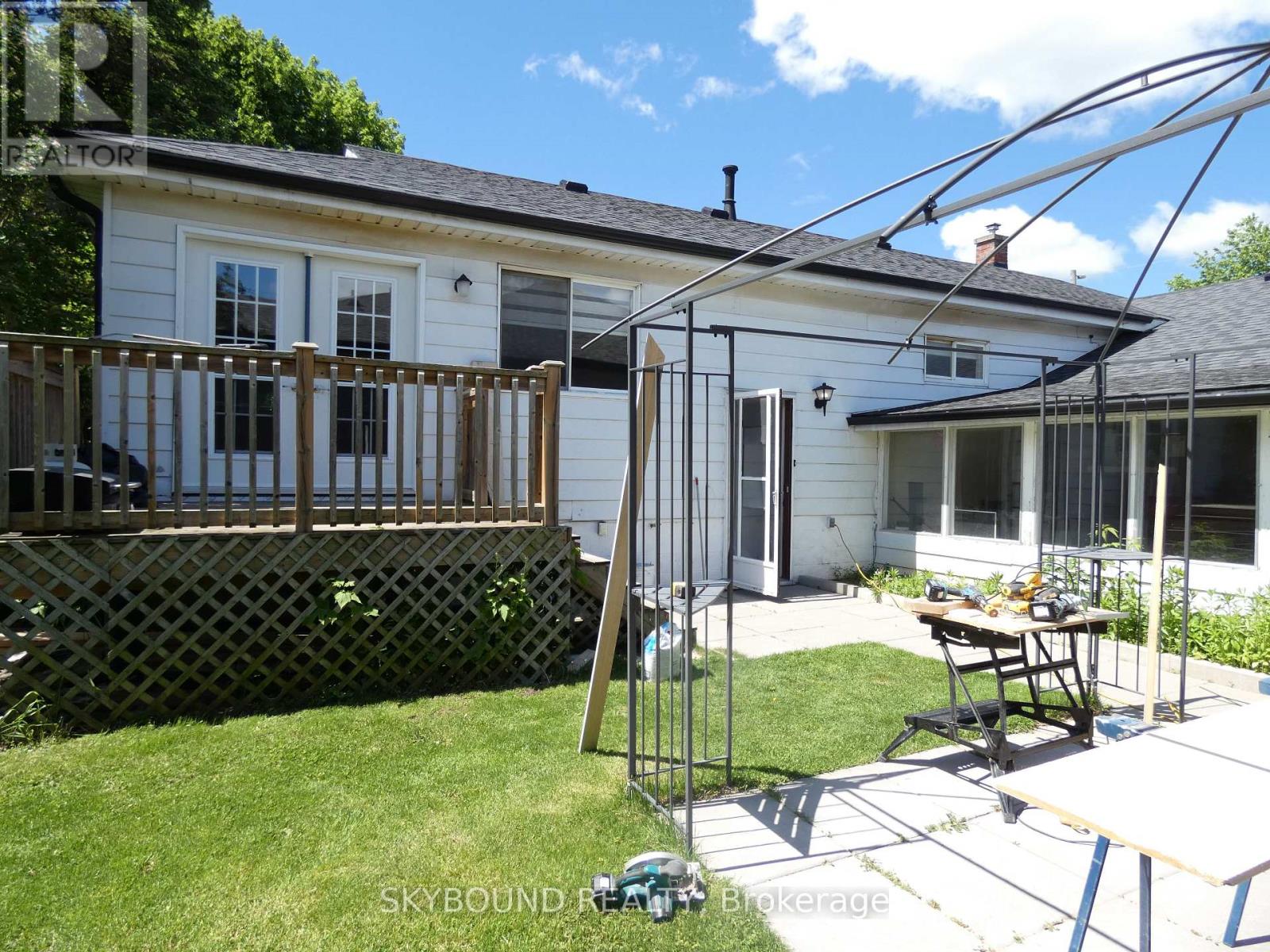2 - 98 Barton Street, Milton, Ontario  L9T 1C9 - Photo 14 - W13211626