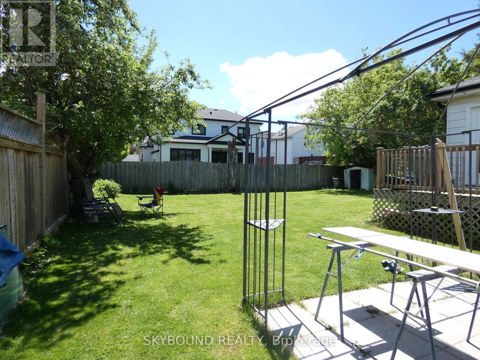 2 - 98 Barton Street, Milton, Ontario  L9T 1C9 - Photo 30 - W13211626