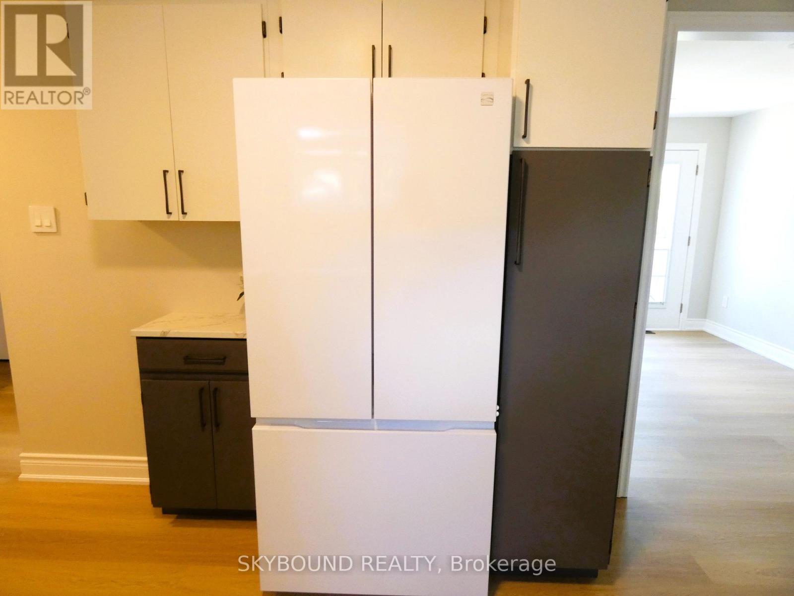 2 - 98 Barton Street, Milton, Ontario  L9T 1C9 - Photo 8 - W13211626
