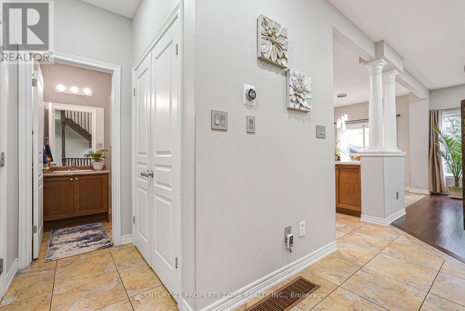 2467 Millstone Drive, Oakville, Ontario  L6M 0H6 - Photo 14 - W13211628
