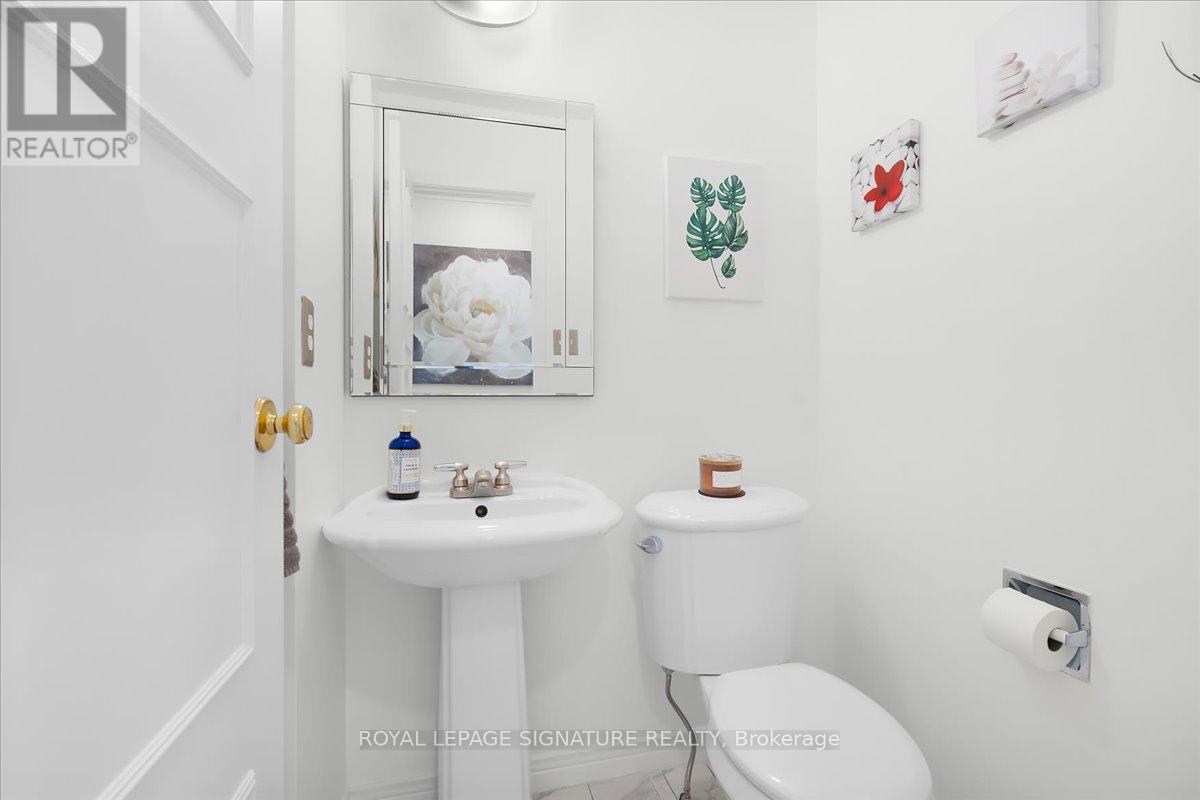 6841 Markwood Place, Mississauga, Ontario  L5N 4K7 - Photo 16 - W13211654