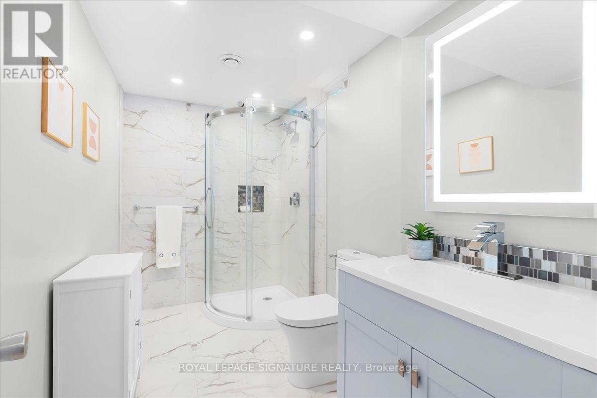 6841 Markwood Place, Mississauga, Ontario  L5N 4K7 - Photo 37 - W13211654