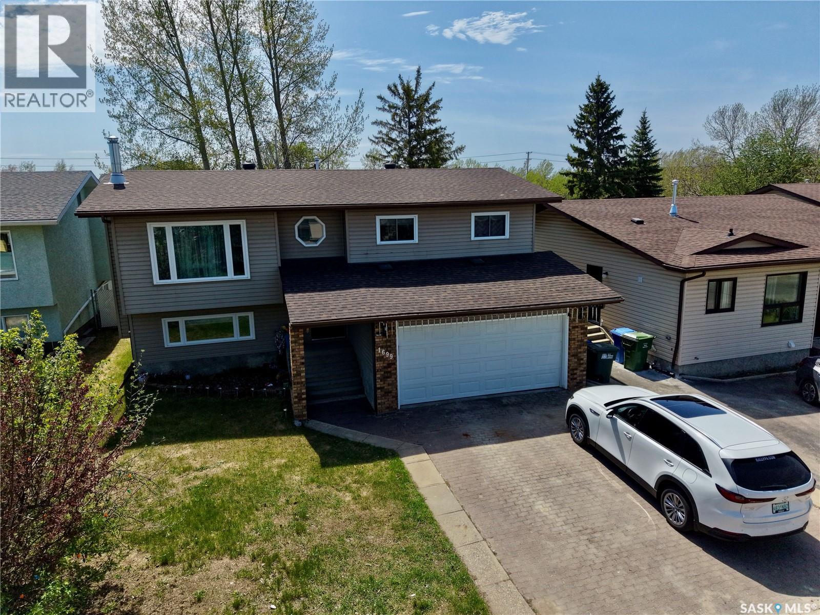 1699 Allbright Crescent, Prince Albert, Saskatchewan  S6V 7C3 - Photo 26 - SK037492