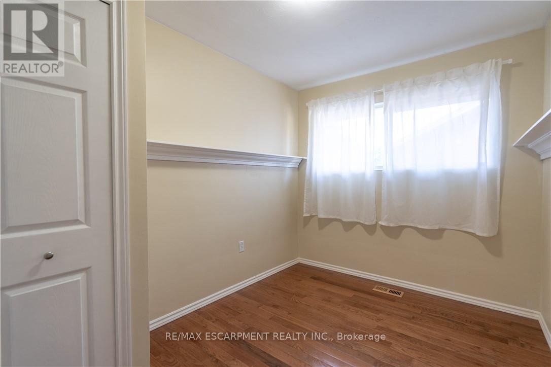 1 - 107 West 33rd Street, Hamilton, Ontario  L9C 5H9 - Photo 12 - X13211602