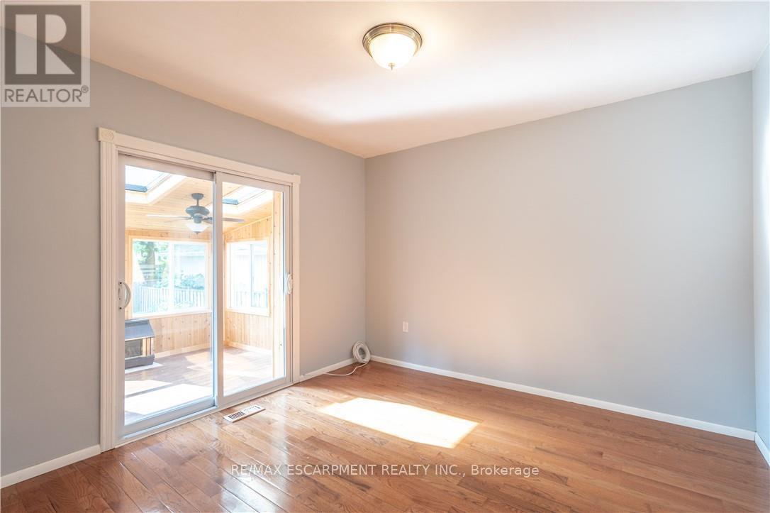 1 - 107 West 33rd Street, Hamilton, Ontario  L9C 5H9 - Photo 15 - X13211602