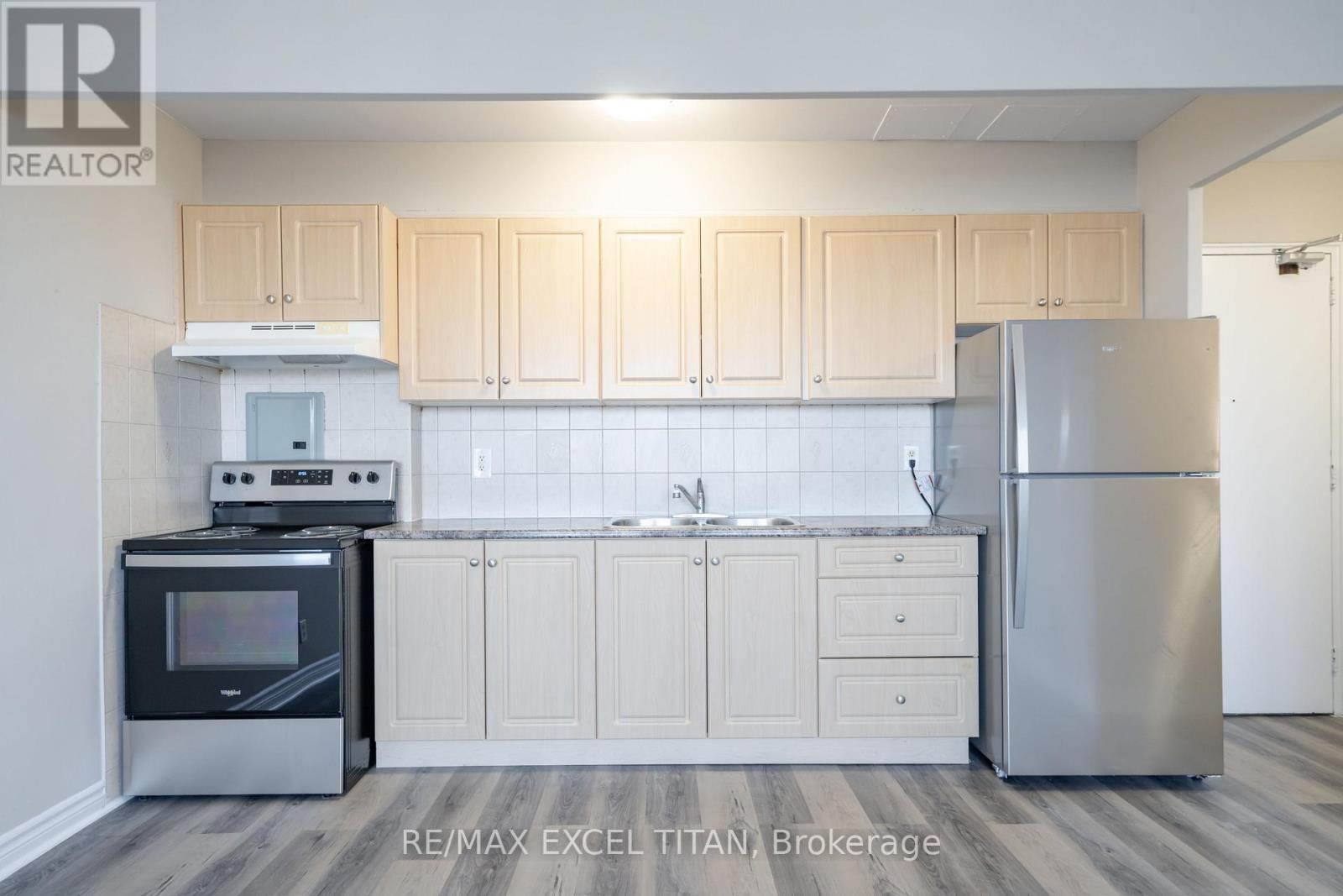 347d - 468 Ottawa Street, Hamilton, Ontario  L8H 4A6 - Photo 4 - X13211638