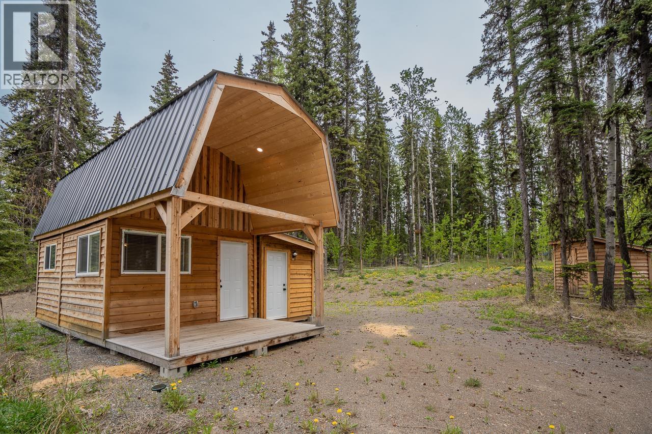 7560 Beazely Road, Deka Lake / Sulphurous / Hathaway Lakes, British Columbia  V0K 1X3 - Photo 2 - R3129530