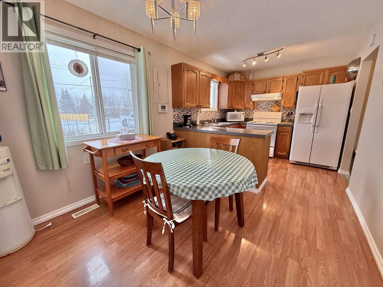 2438 Sing Street, Quesnel, British Columbia  V2J 4P7 - Photo 12 - R3129536