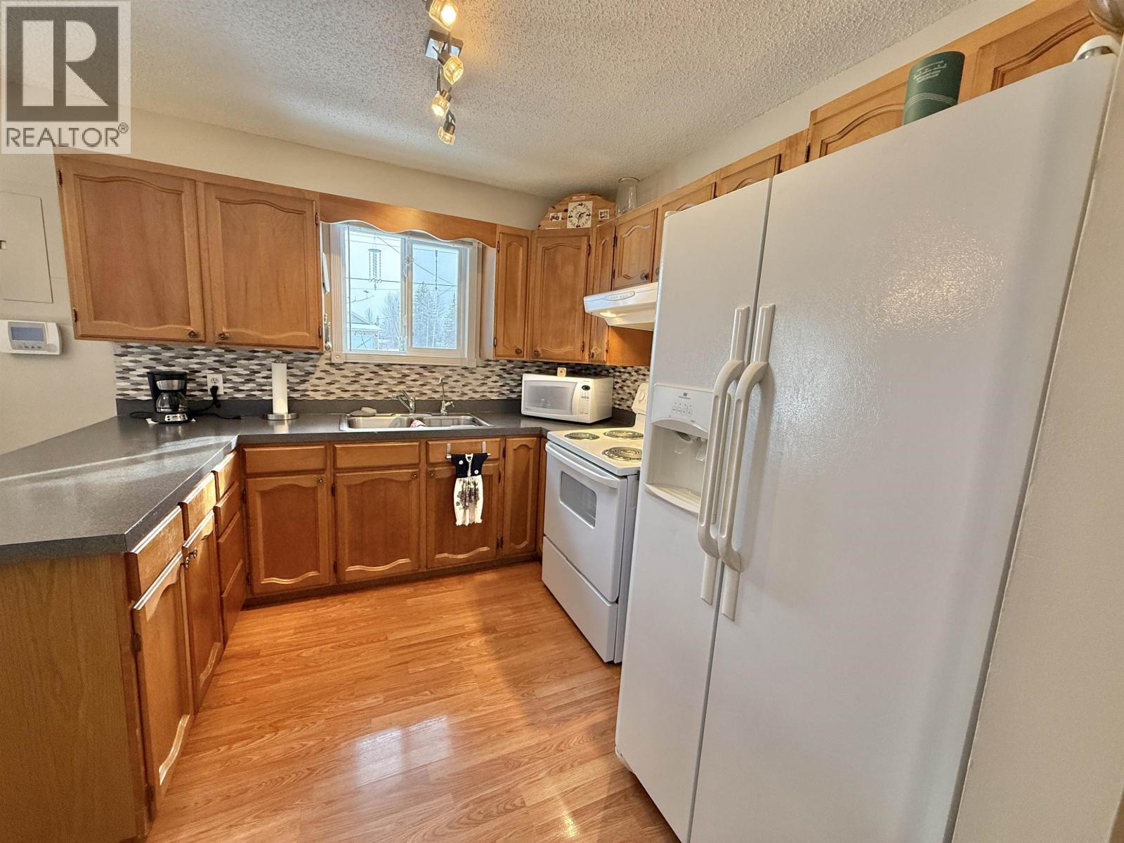 2438 Sing Street, Quesnel, British Columbia  V2J 4P7 - Photo 14 - R3129536