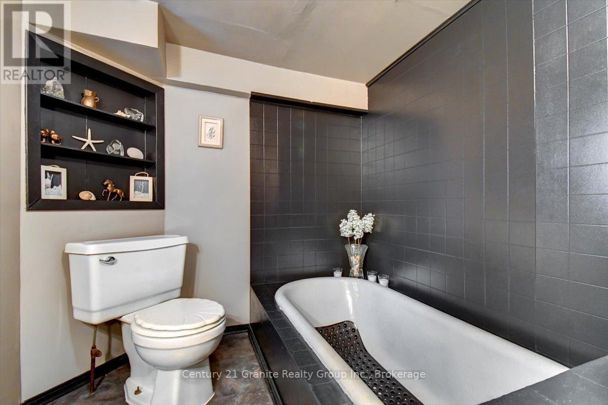 482 Old L'amable Road, Bancroft, Ontario  K0L 1C0 - Photo 15 - X13209048