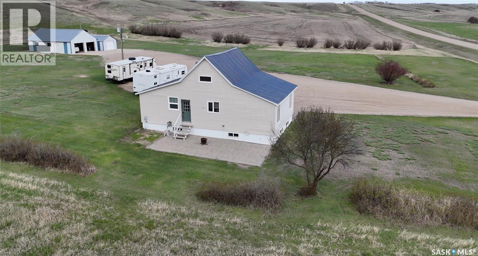 East Craik Acreage, Craik, Saskatchewan  S0G 0V0 - Photo 4 - SK037384