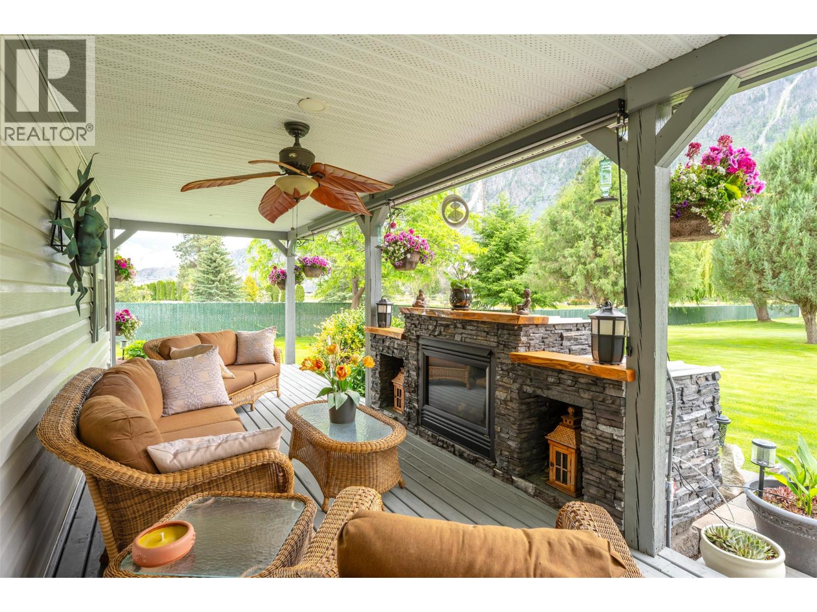 2900 River Road, Keremeos, British Columbia  V0X 1N1 - Photo 13 - 10389344
