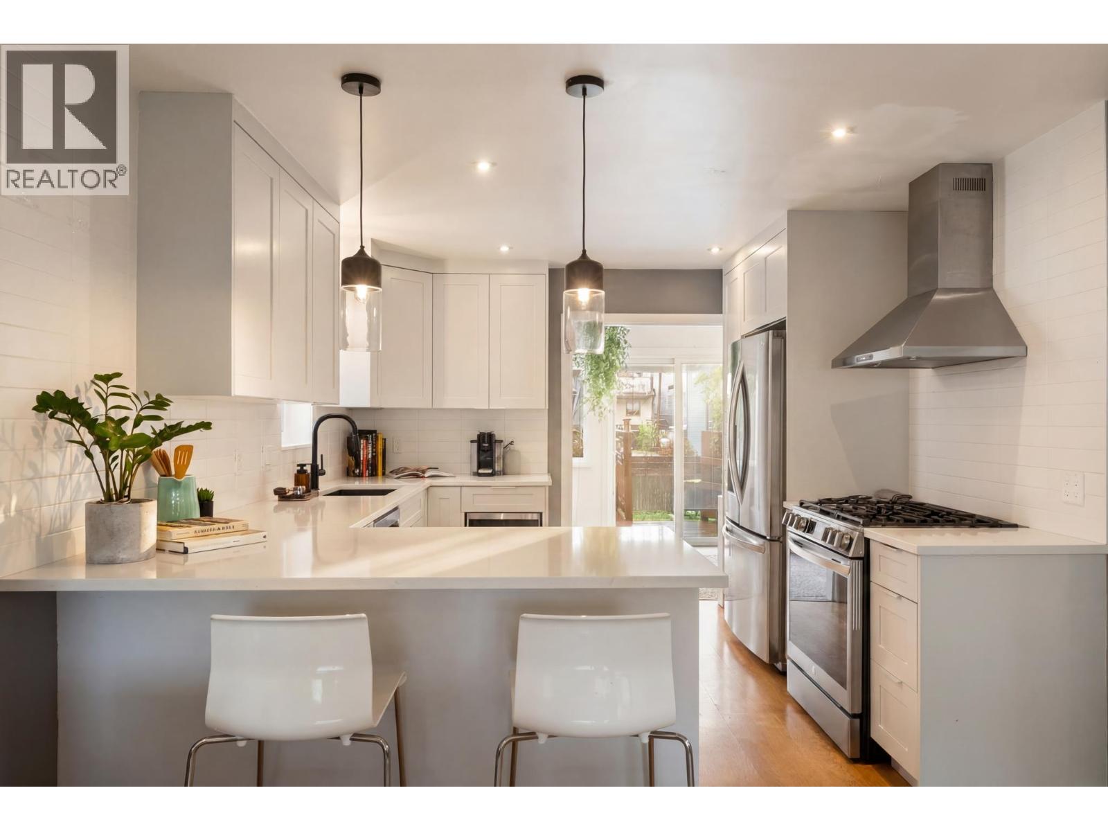 3172 E 2nd Avenue, Vancouver, British Columbia  V5M 1G1 - Photo 13 - R3129494