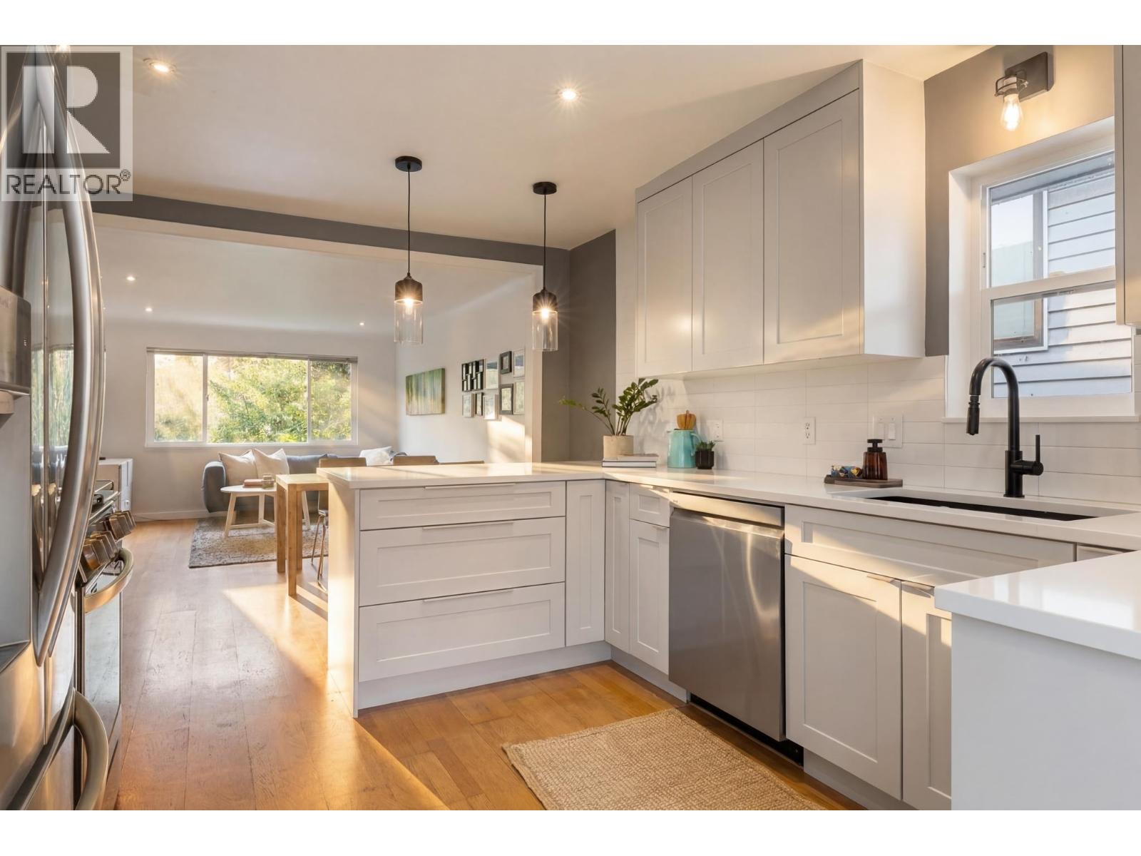 3172 E 2nd Avenue, Vancouver, British Columbia  V5M 1G1 - Photo 15 - R3129494
