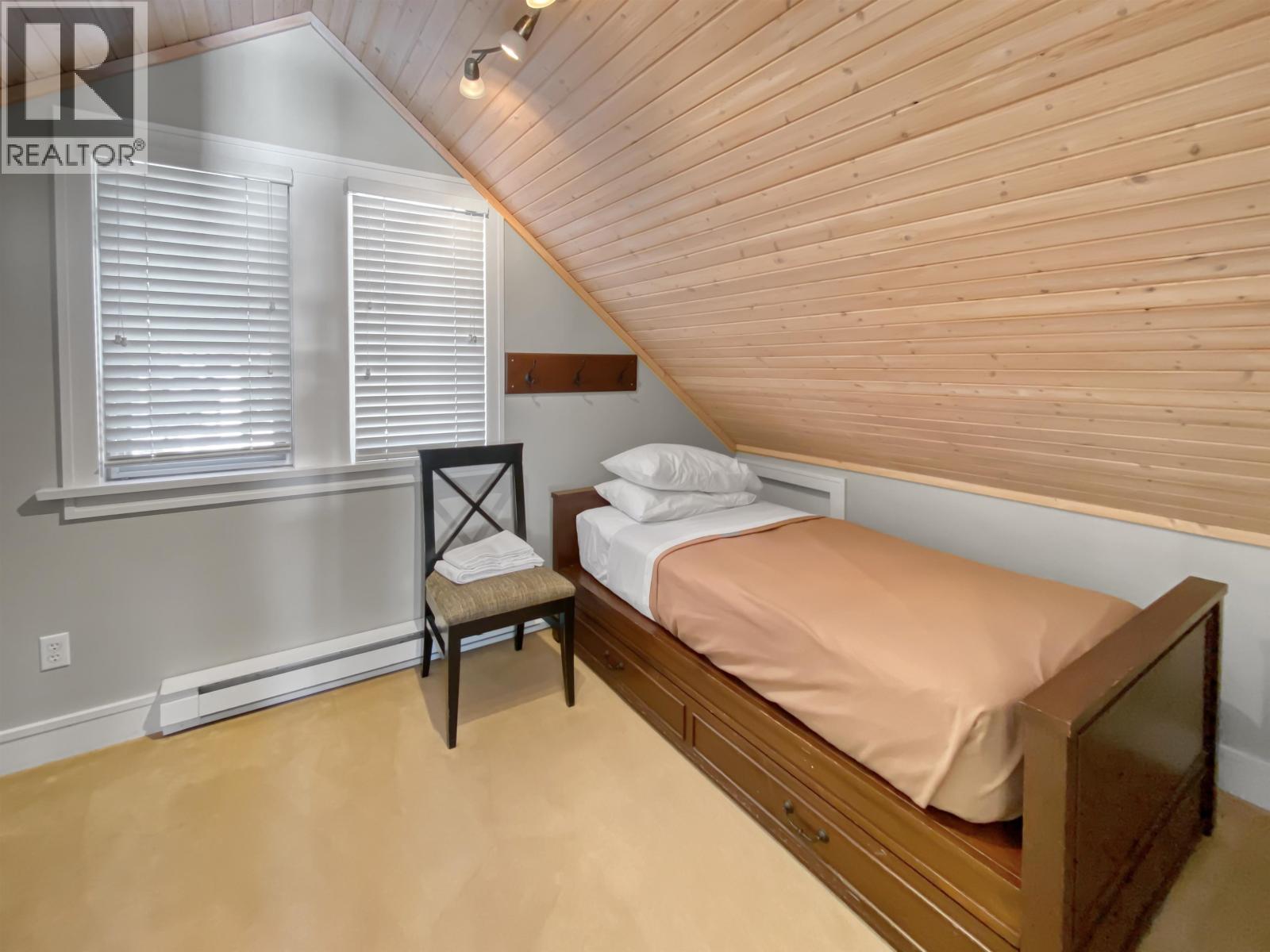 10c 2315 Mackinnon Road, Pender Island, British Columbia  V0N 2M1 - Photo 23 - R3129506