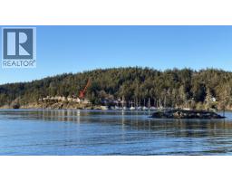 10C 2315 MACKINNON ROAD, Pender Island, British Columbia