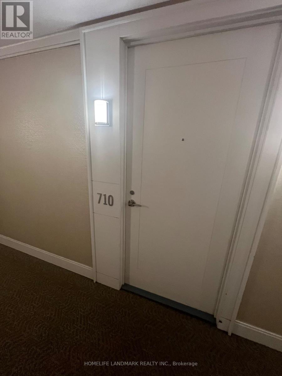 710 - 3091 Dufferin Street, Toronto, Ontario  M6A 0C4 - Photo 11 - W13181716