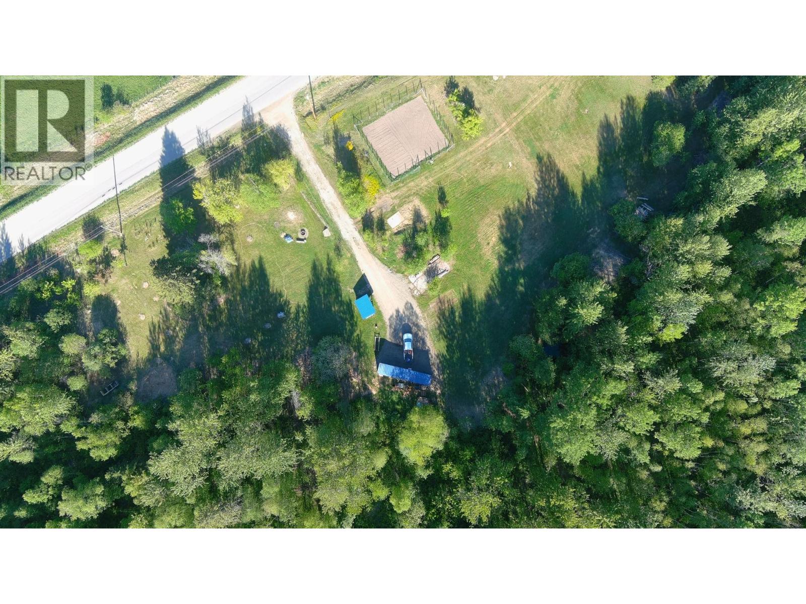 2880 Mountain View Road, Mcbride, British Columbia  V0J 2E0 - Photo 17 - R3129358