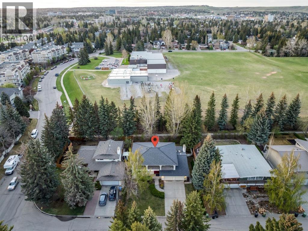 40 Varston Place Nw, Calgary, Alberta  T3A 0B7 - Photo 7 - A2312406