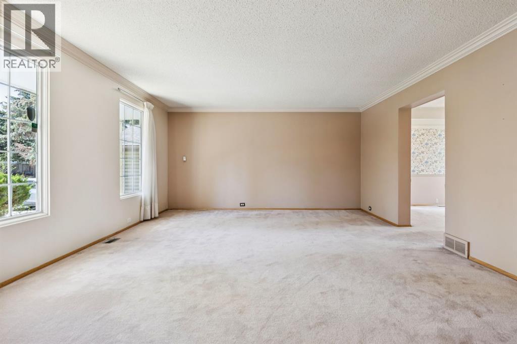 40 Varston Place Nw, Calgary, Alberta  T3A 0B7 - Photo 11 - A2312406