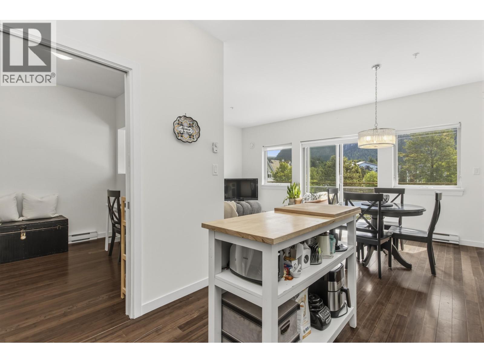 306 38142 Cleveland Avenue, Squamish, British Columbia  V8B 0A4 - Photo 10 - R3129286