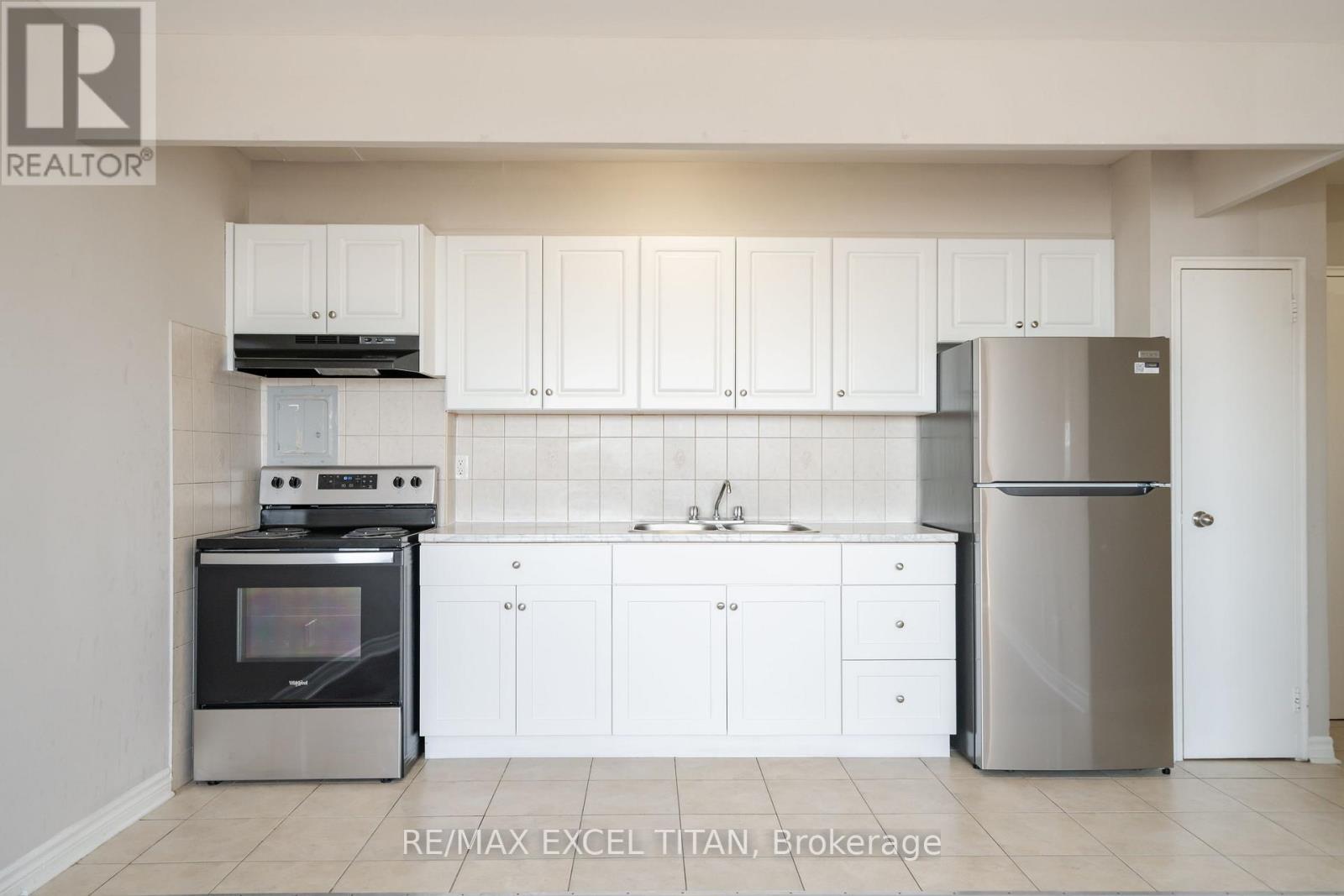 334d - 468 Ottawa Street N, Hamilton, Ontario  L8H 4A6 - Photo 7 - X13211682