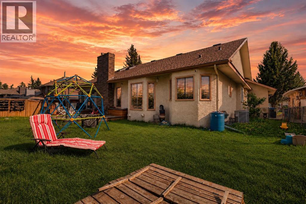 876 Shawnee Drive Sw, Calgary, Alberta  T2Y 1X3 - Photo 35 - A2315774