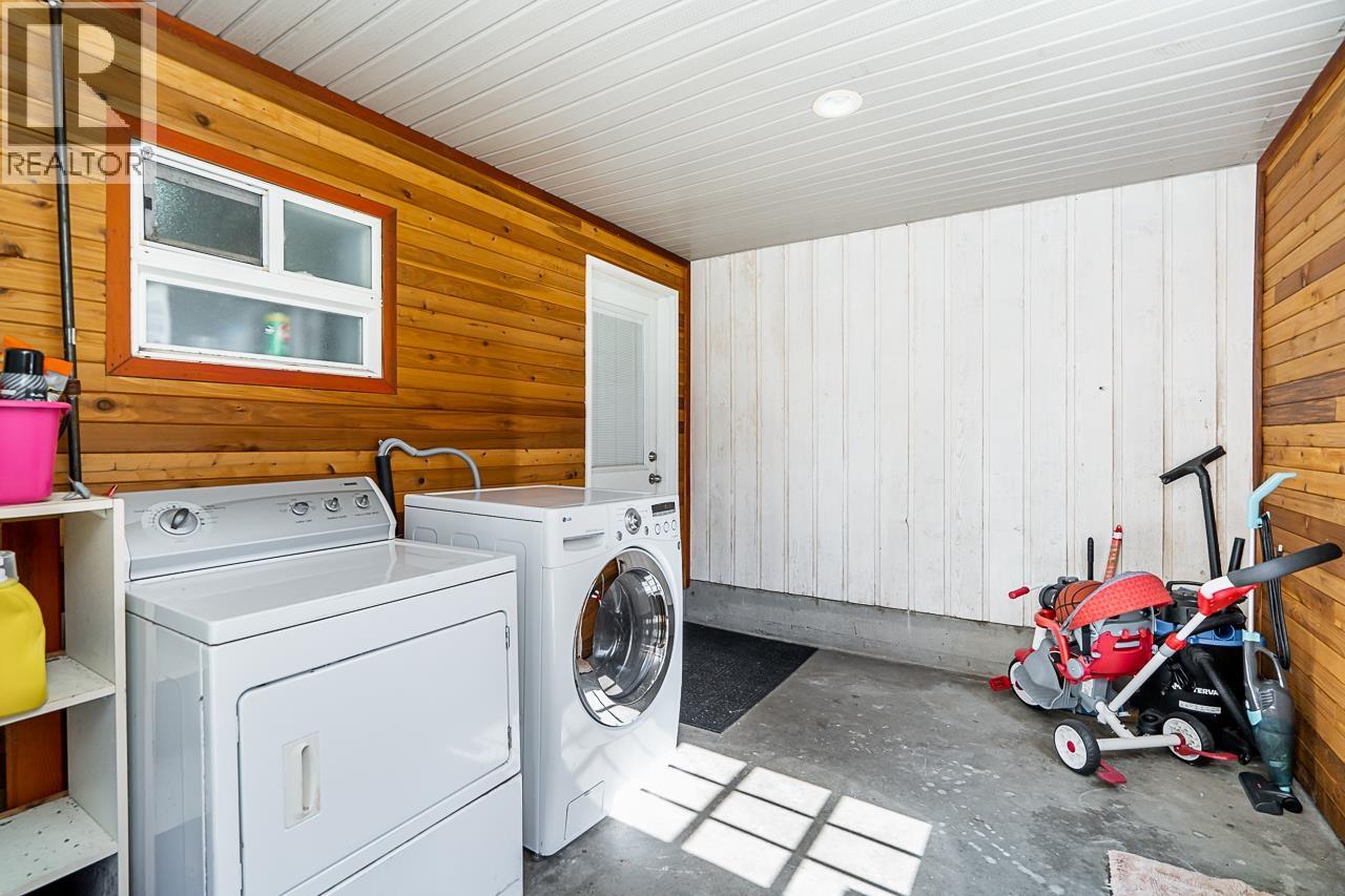 1650 Rochester Avenue, Coquitlam, British Columbia  V3K 2X8 - Photo 32 - R3119598