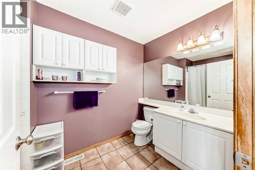 270 Rocky Ridge Court Nw, Calgary, Alberta T3G 4P1 - Photo 20 - A2315056
