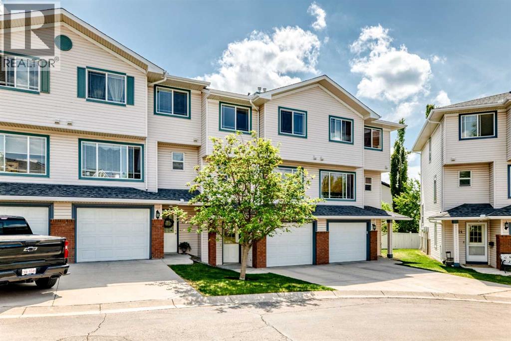 270 Rocky Ridge Court Nw, Calgary, Alberta T3G 4P1 - Photo 1 - A2315056