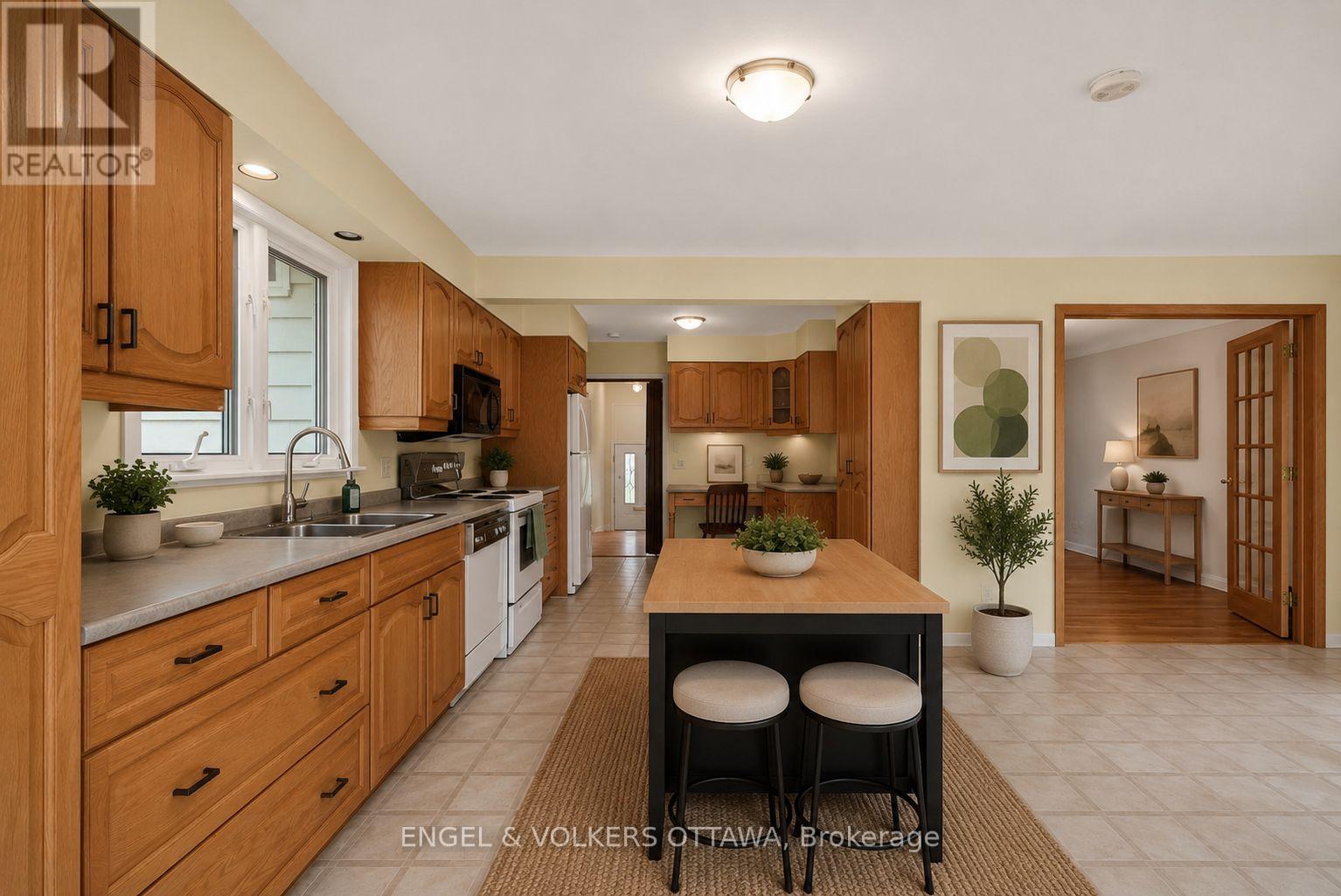 1166 Castle Hill Crescent, Ottawa, Ontario K2C 2A8 - Photo 11 - X13211730